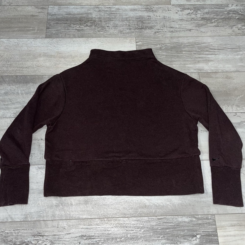 Nike Women's Studio/Versa Dark Burgundy Training Top (BQ0375-233) - Size‎ Medium